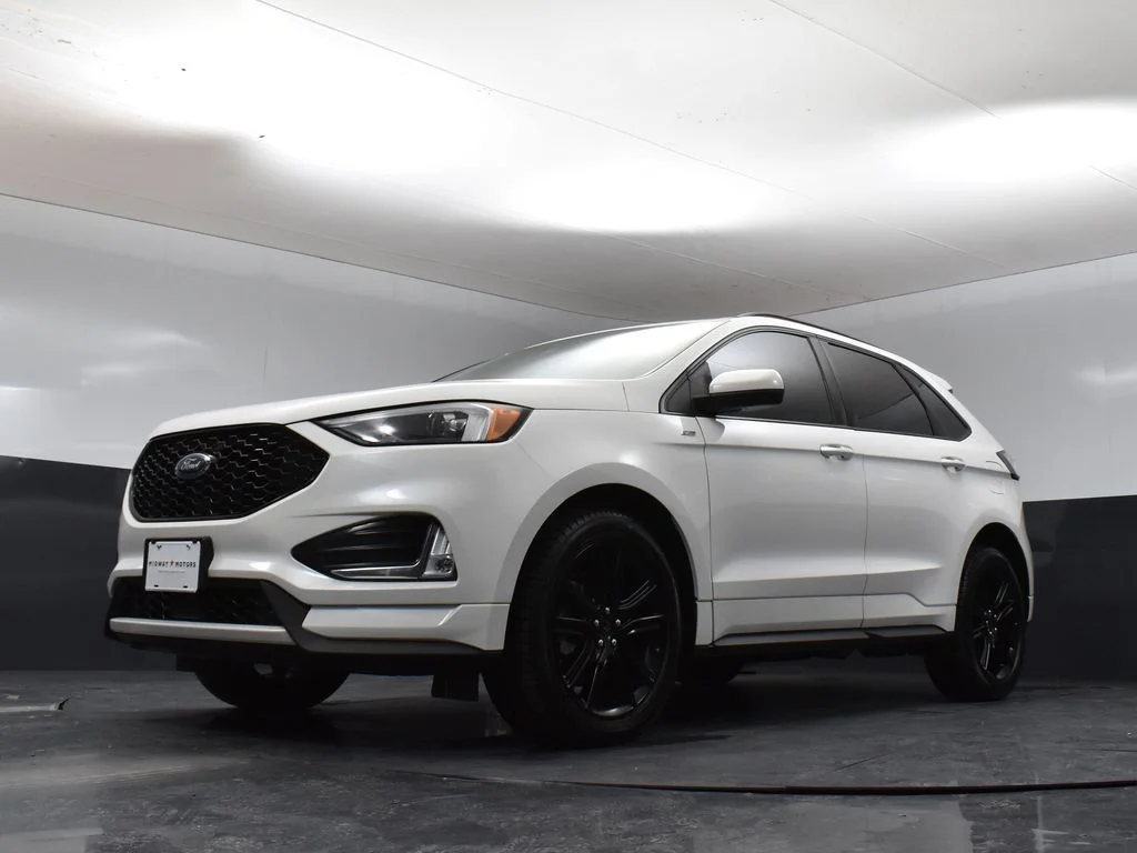 Certified Used 2022 White Ford ST Line image 38
