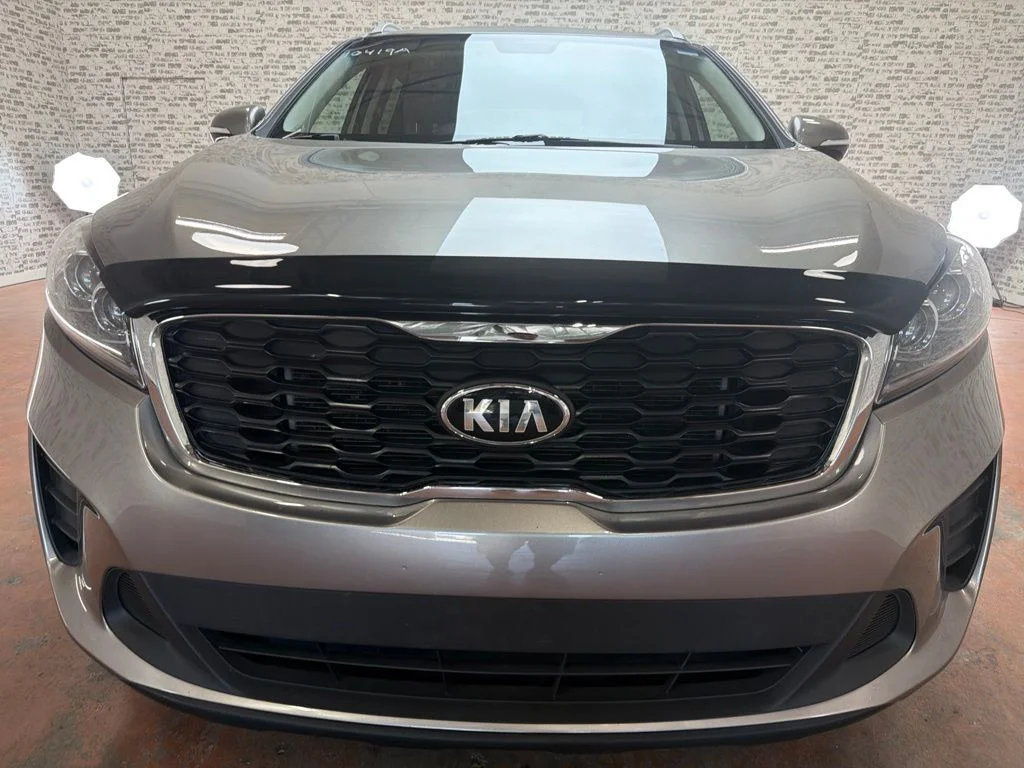 Used 2019 Titanium Silver Kia LX image 2