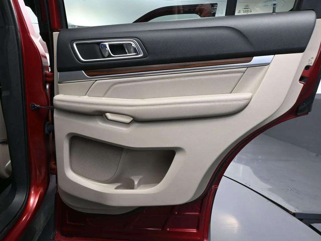 Used 2018 Red Ford Limited image 45
