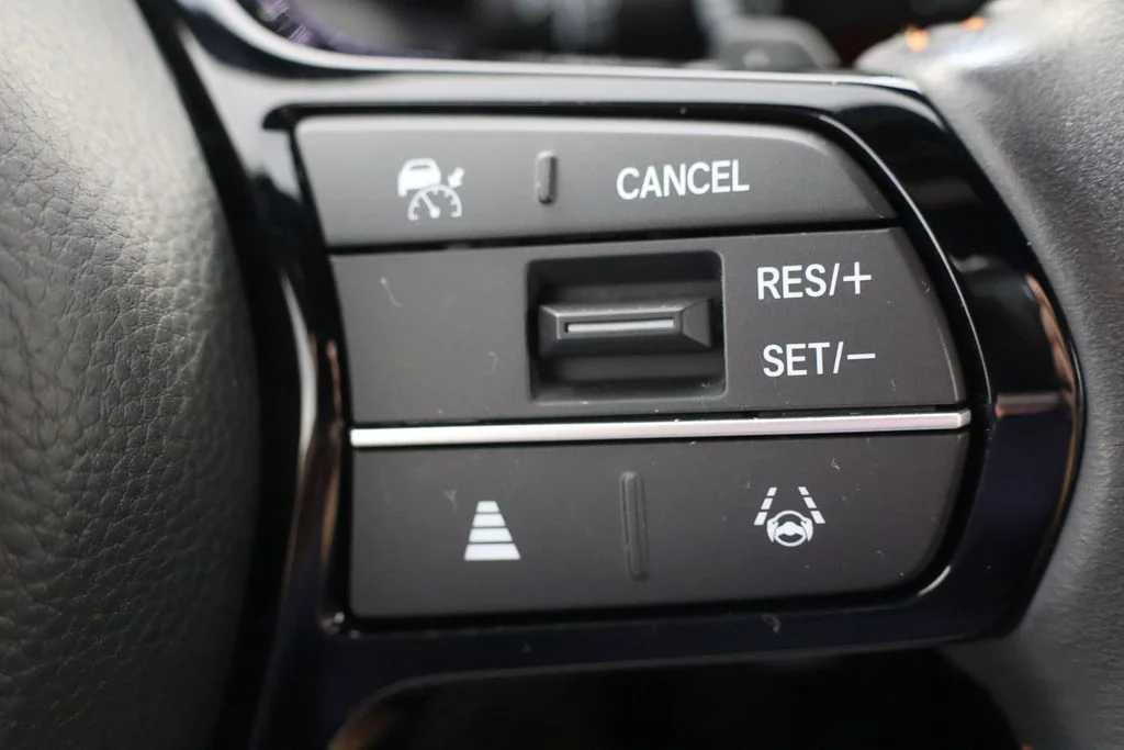 Used 2025  Honda Sport Touring image 12