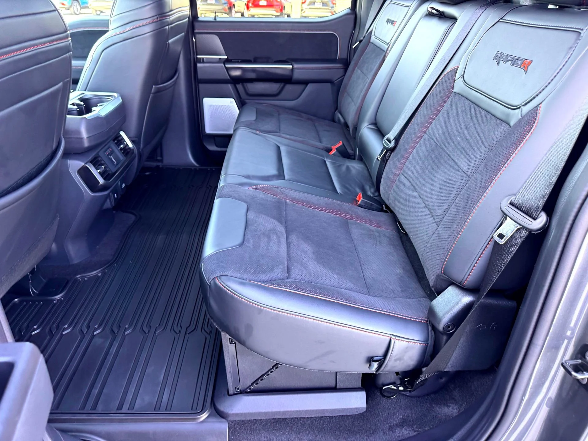Used 2025 CARBONIZED GRAY Ford Raptor R image 21