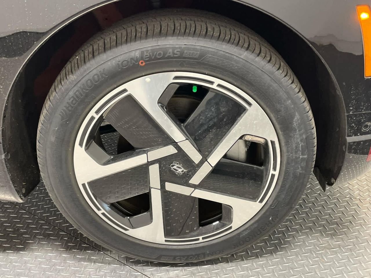 2026 Hyundai IONIQ 9 Performance Limited - Photo 19