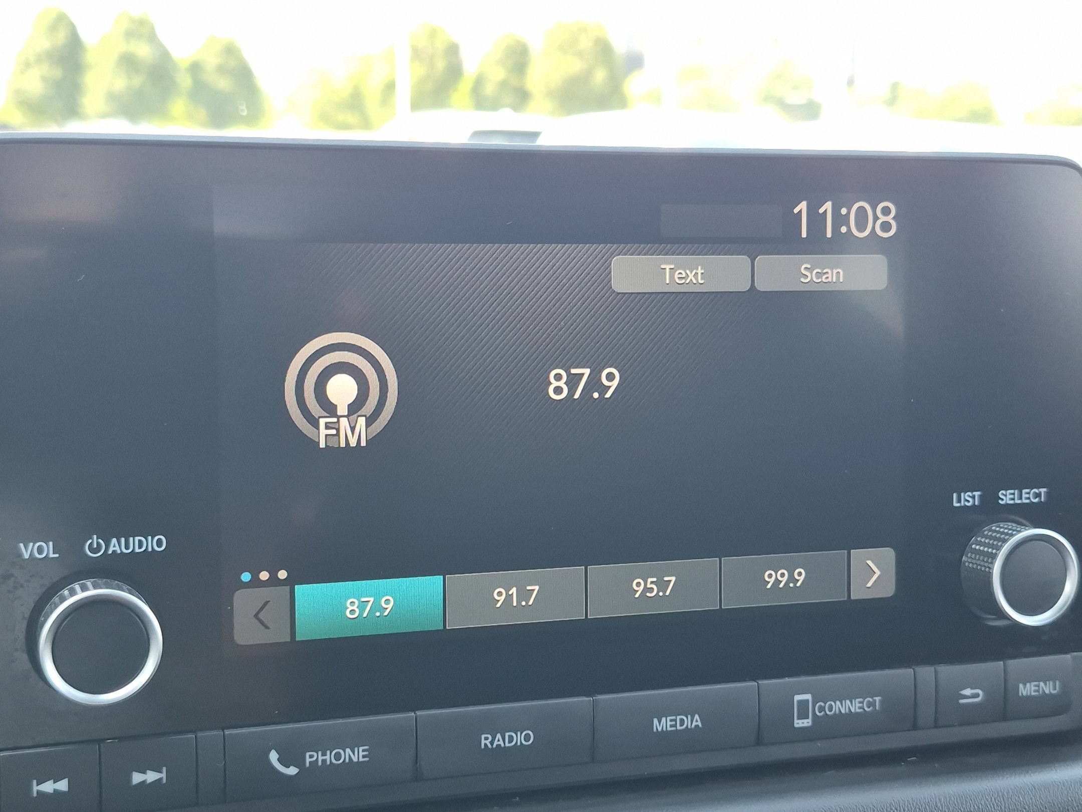 2025 Honda HR-V Sport - Photo 19