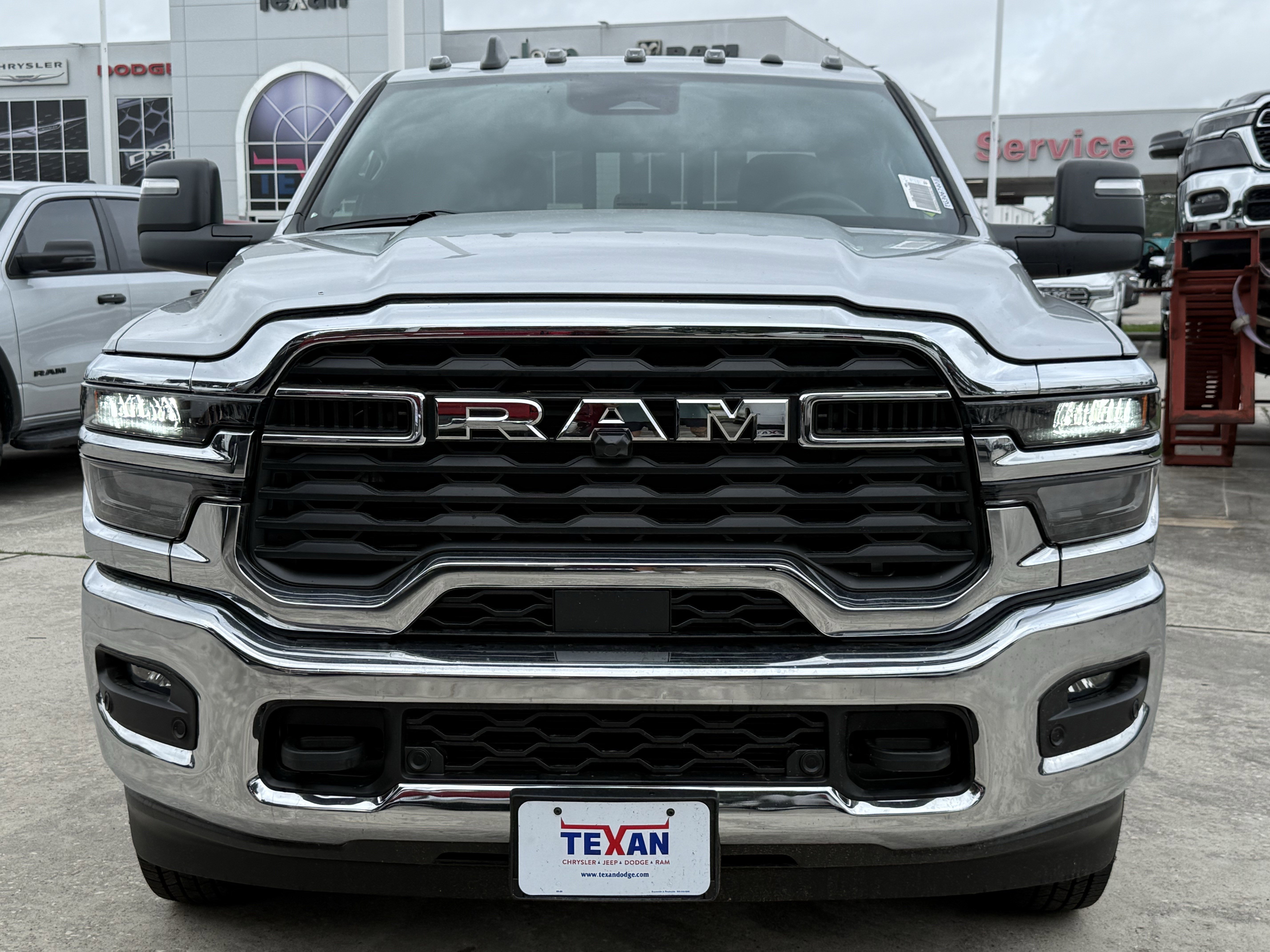New 2026 Silver-Zynith Exterior Paint RAM Tradesman image 6