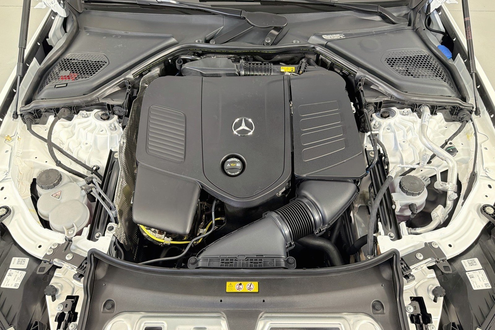 New 2027 Polar White Mercedes-Benz E 350 RWD Sedan image 10