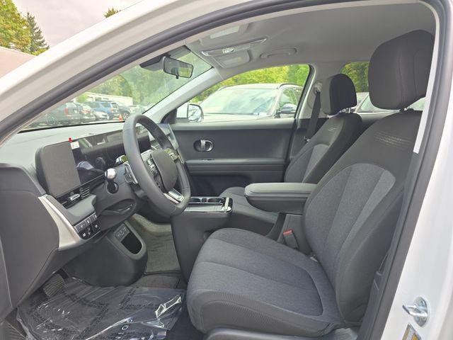 New 2026 White Hyundai SE image 20