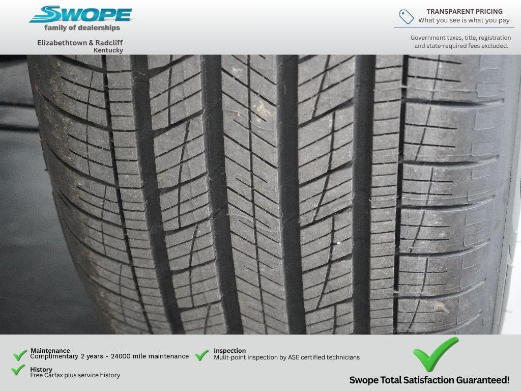 New 2026 Serenity White Hyundai SEL AWD image 29