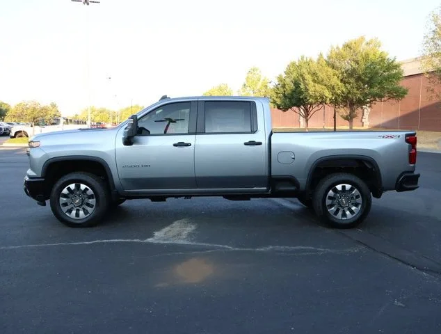 New 2026 Sterling Gray Metallic Chevrolet Custom image 27