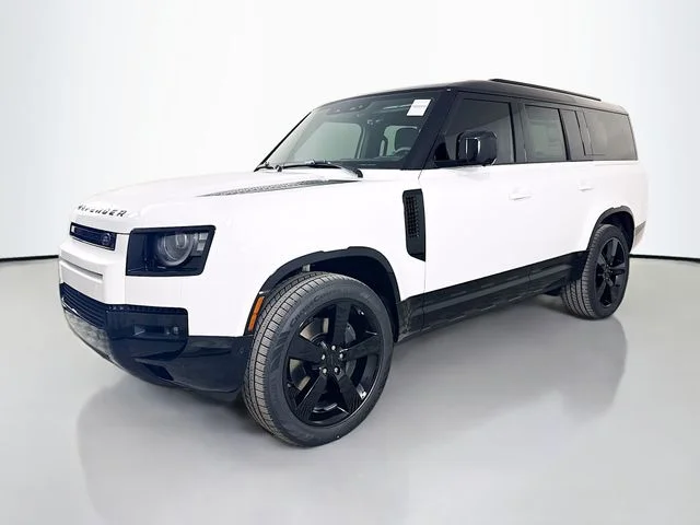 2026 Land Rover Defender 130 X-Dynamic SE