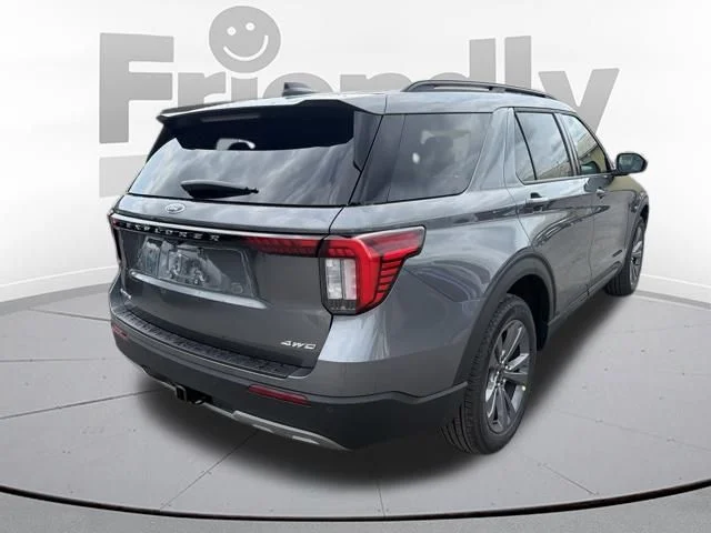 Used 2026 Gray Ford Active image 7