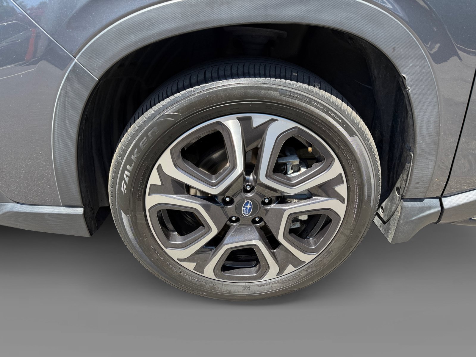 Used 2023 Gray Metallic Subaru Touring image 9
