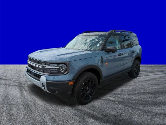 New 2026 Azure Gray Metallic Tri-Coat Ford Badlands® image 8