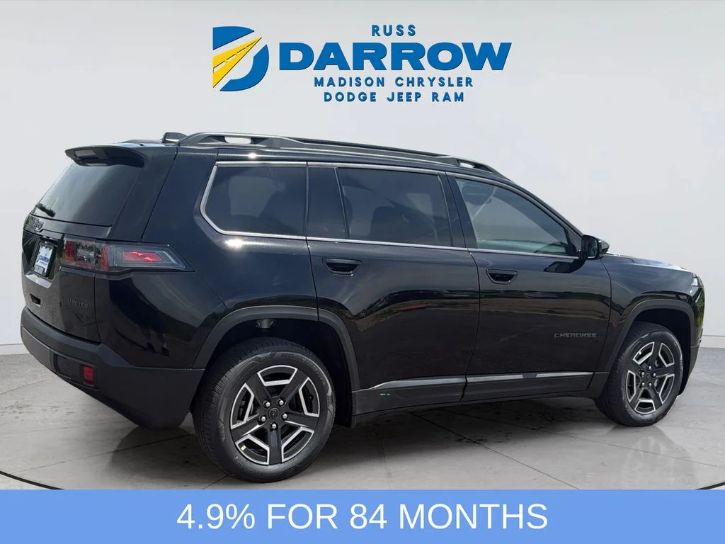New 2026 Diamond Black Crystal Pearl-Coat Exterior Paint Jeep Limited image 5
