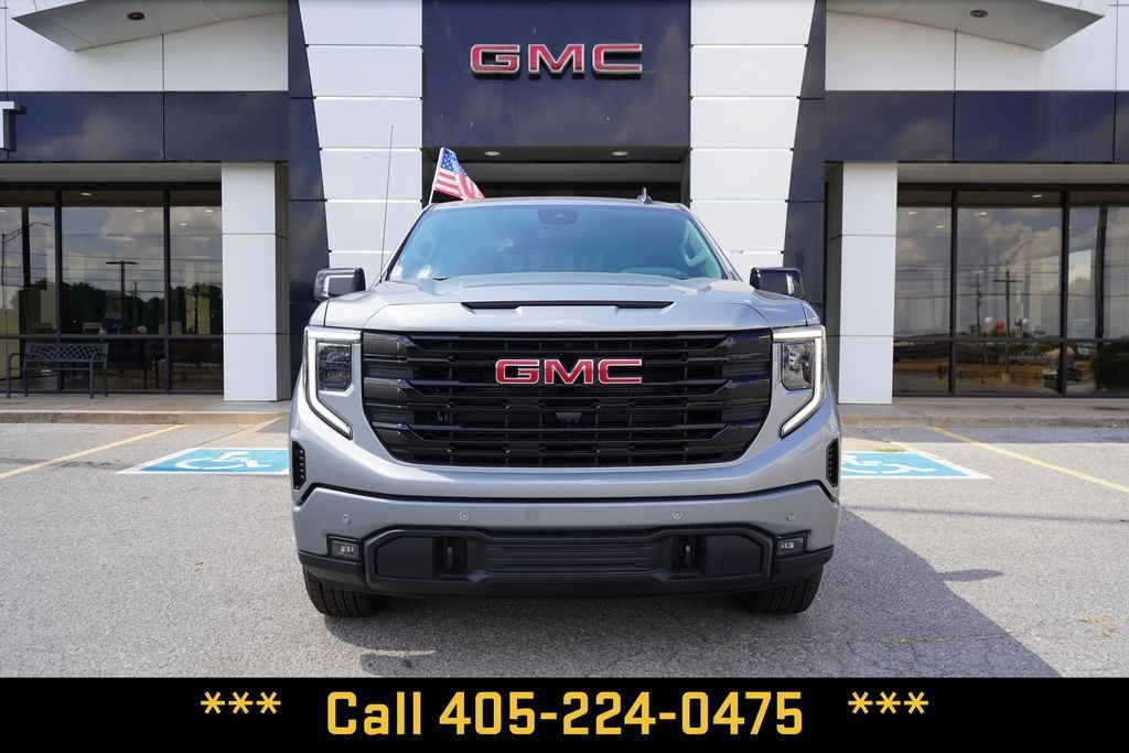 New 2026 Sterling Metallic GMC Elevation image 3