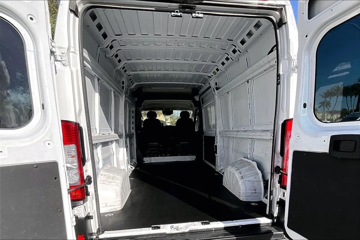 Used 2023  Ram Cargo Van High Roof 159" WB image 7