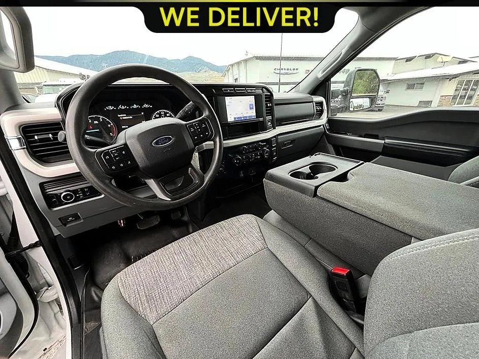 Used 2024 White Ford XLT image 10