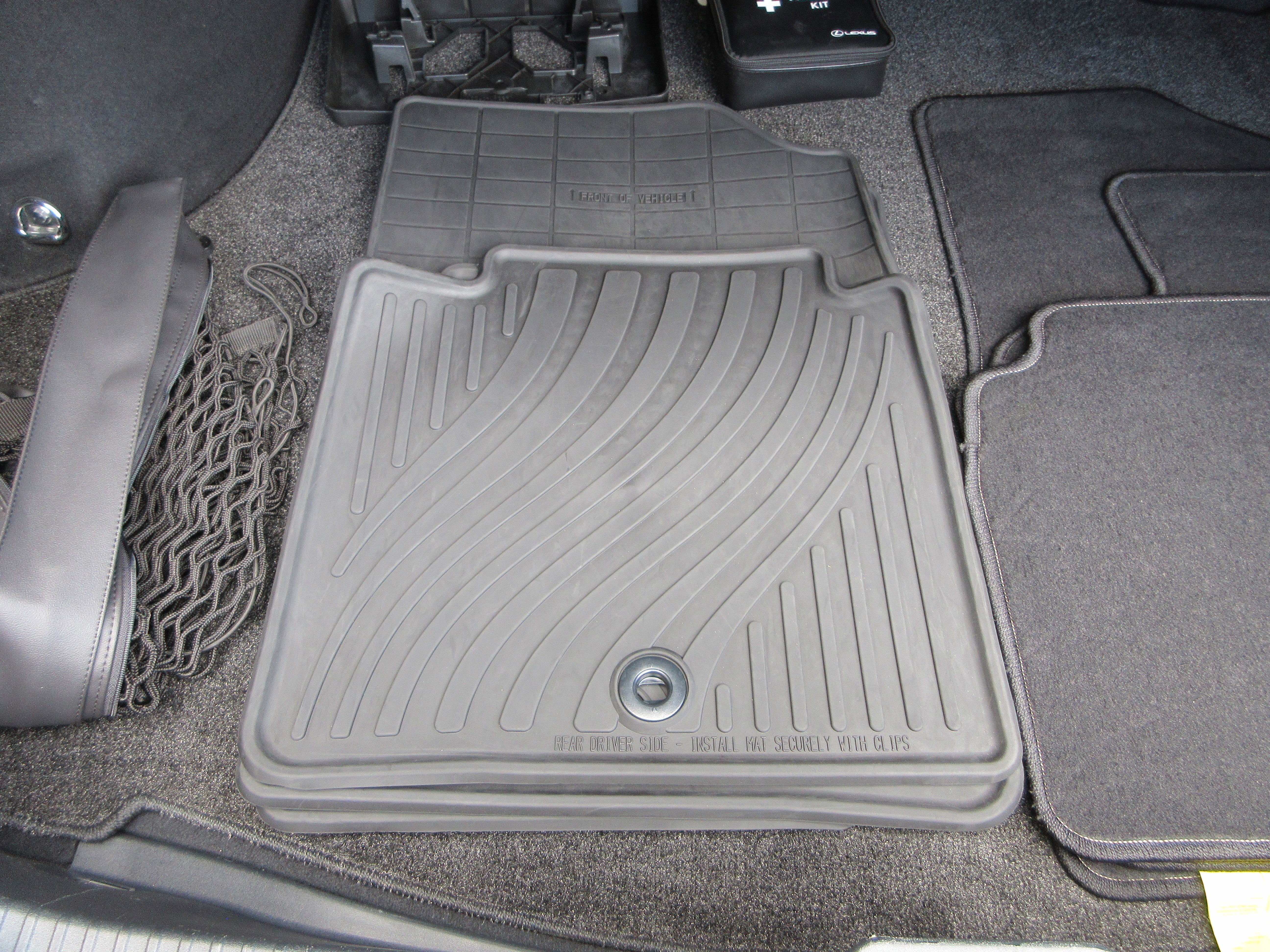 Used 2019 Atomic Silver Lexus 300h image 54