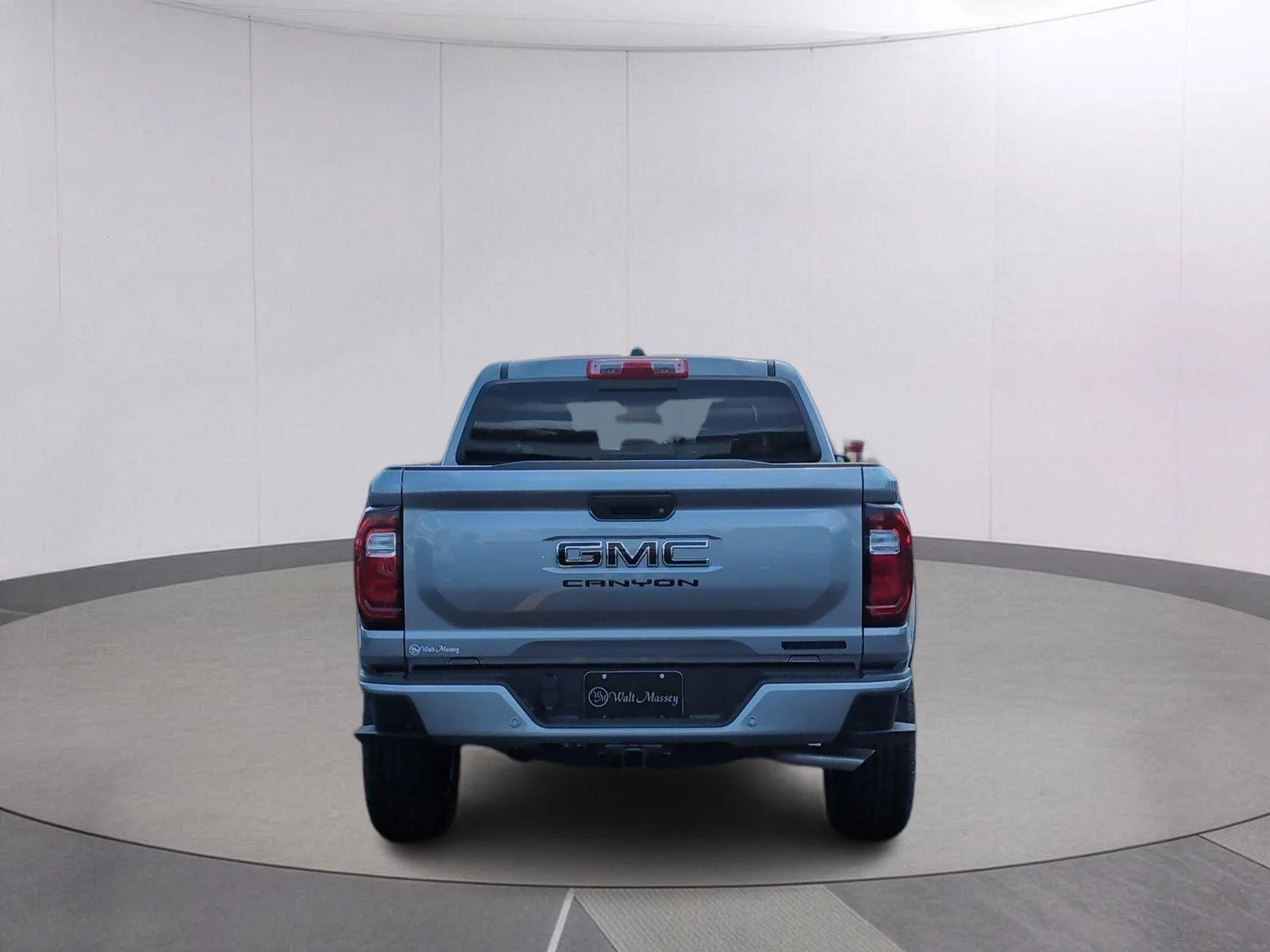 New 2026 Sterling Metallic GMC Elevation image 4