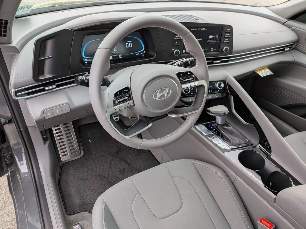 New 2026 Gray Hyundai SEL Sport image 10