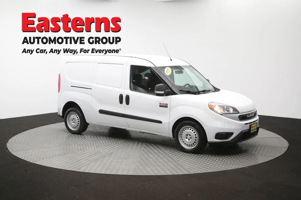Used 2022 White Ram Base image 47