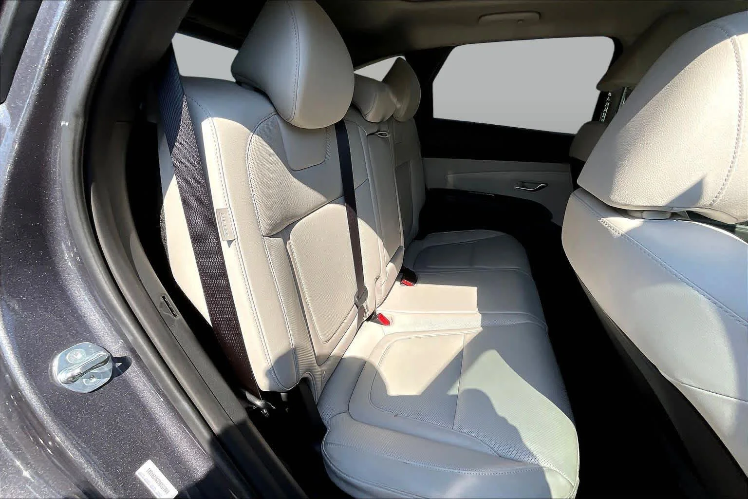 Used 2025 Titan Gray Hyundai Limited image 41