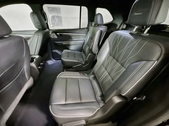 Used 2026 Black Buick Avenir image 26
