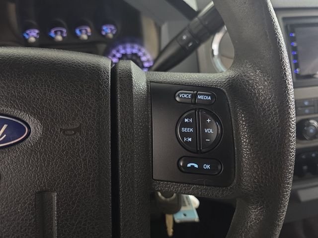 Used 2011 Red Ford XLT image 16