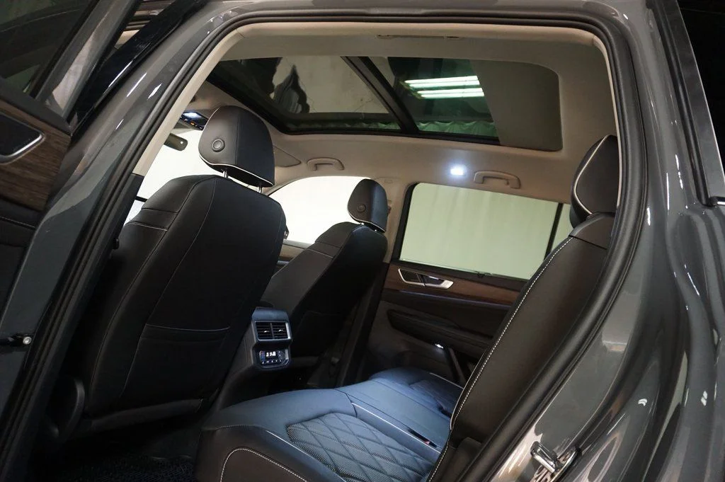 New 2026 Pure Gray Volkswagen 2.0T SEL Premium R-Line image 33