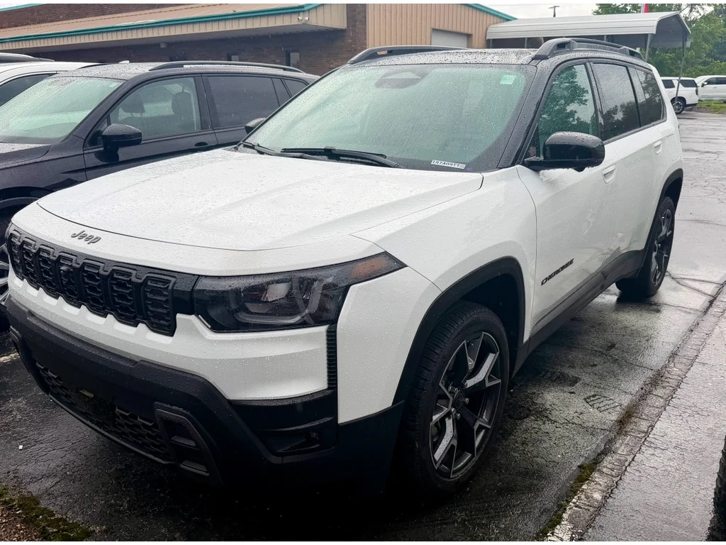 2026 Jeep Cherokee Overland HEV 4X4's photo