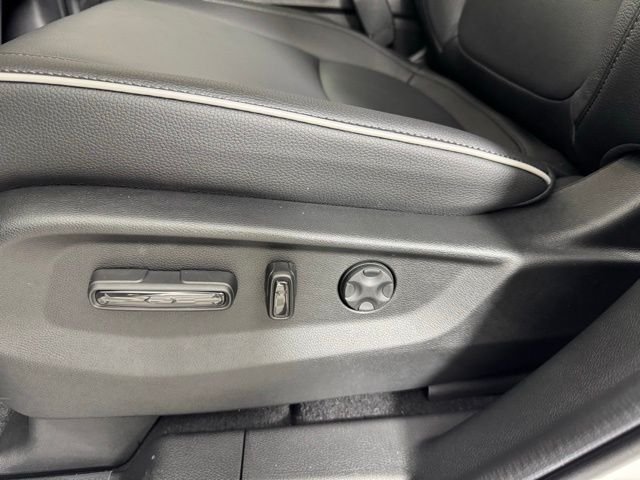 2026 Honda Odyssey Touring - Photo 14