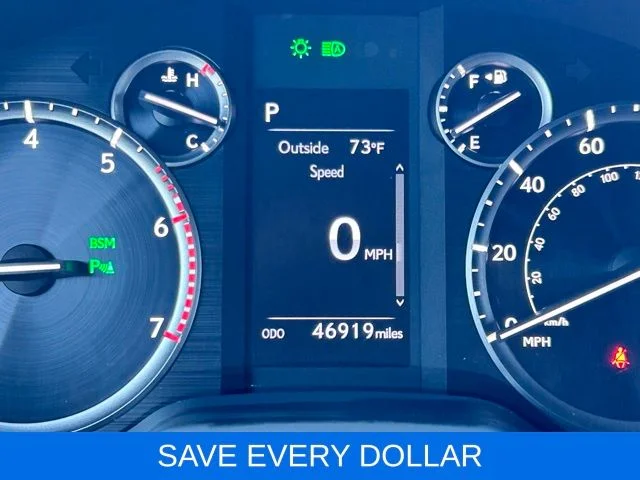 Used 2021 Silver Lexus 460 image 7