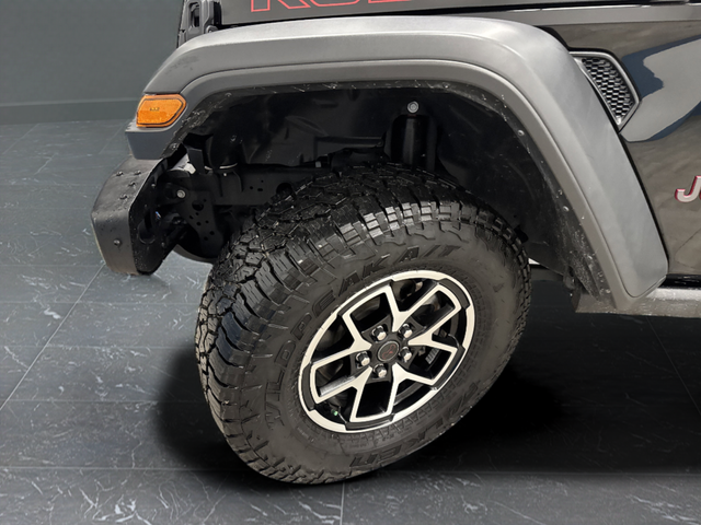 Used 2024 Black Clearcoat Jeep Rubicon image 38