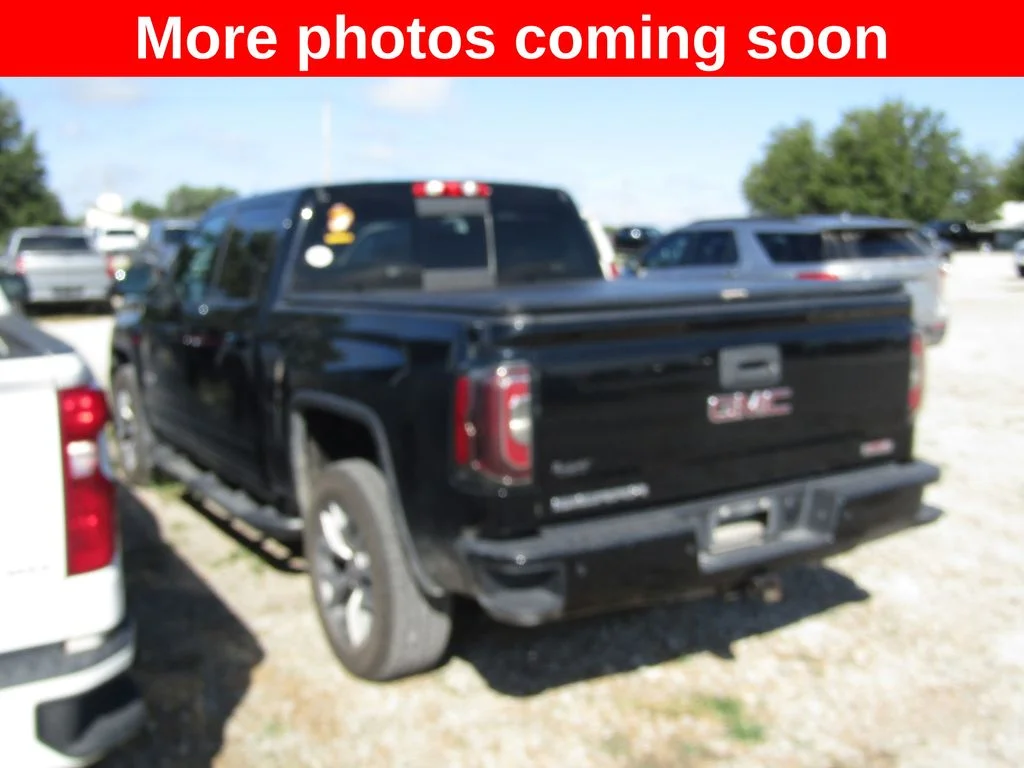 Used 2018 Onyx Black GMC SLT image 3