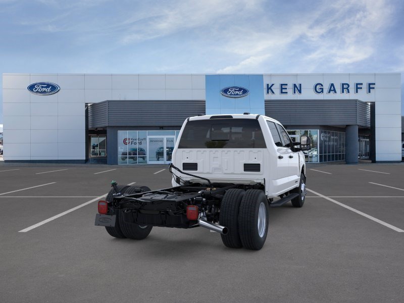 New 2026 Oxford White Ford XL image 9