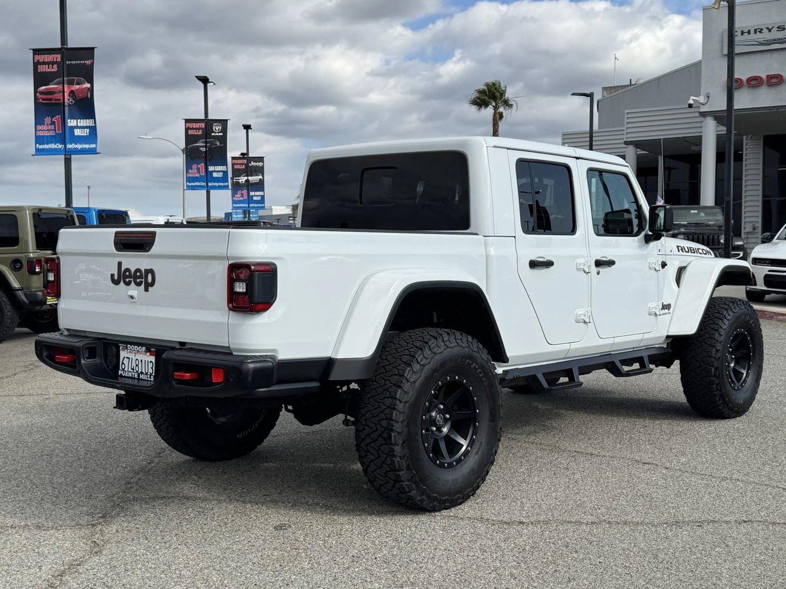 Used 2021 Bright White Clearcoat Jeep Rubicon image 6