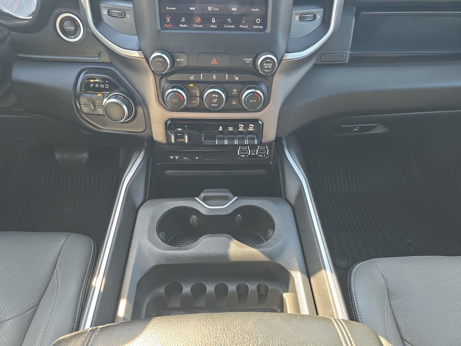Used 2019 Granite Crystal Metallic Clearcoat Ram Big Horn/Lone Star image 18