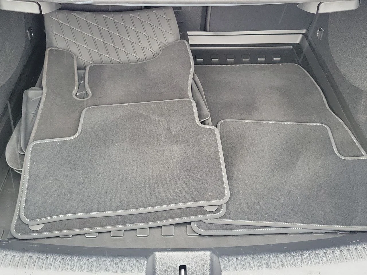 Certified Used 2026 Silver Mercedes-Benz CLA 250 image 8