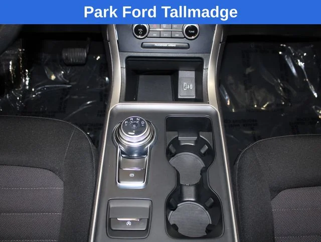 Used 2022 Gray Metallic Ford SE image 18