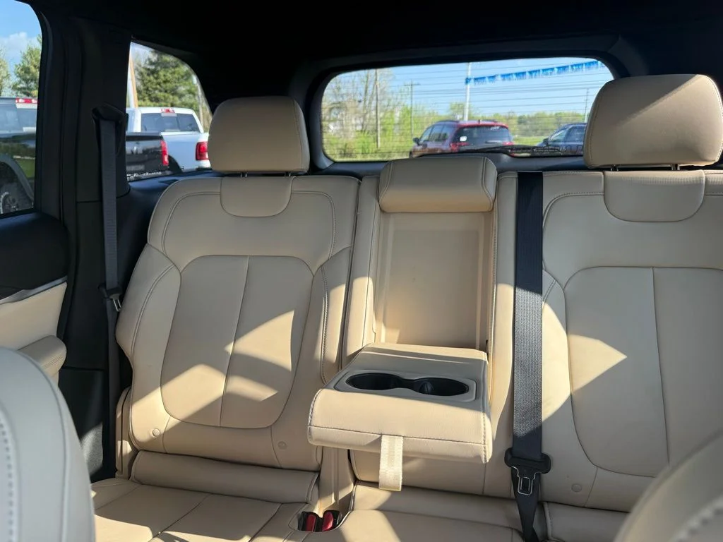 Certified Used 2024 White Jeep Limited image 35