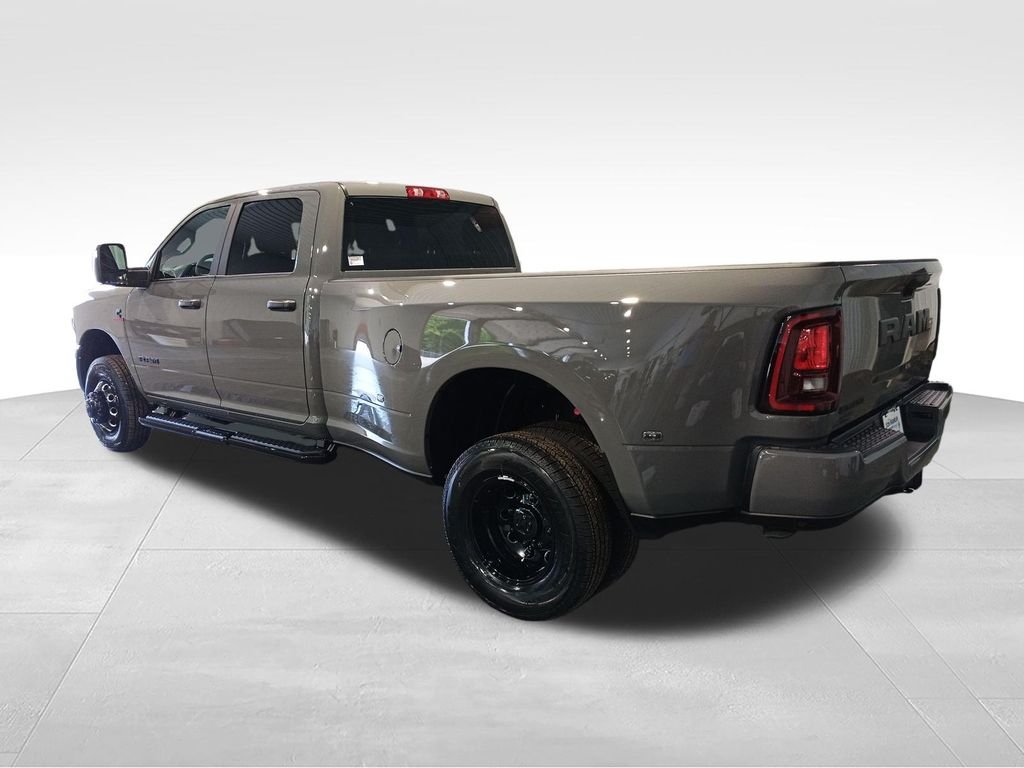 New 2026 Ceramic Gray Clearcoat RAM Big Horn image 3