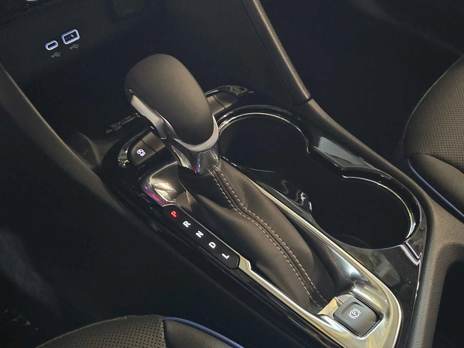2026 Buick Encore GX Sport Touring - Photo 14