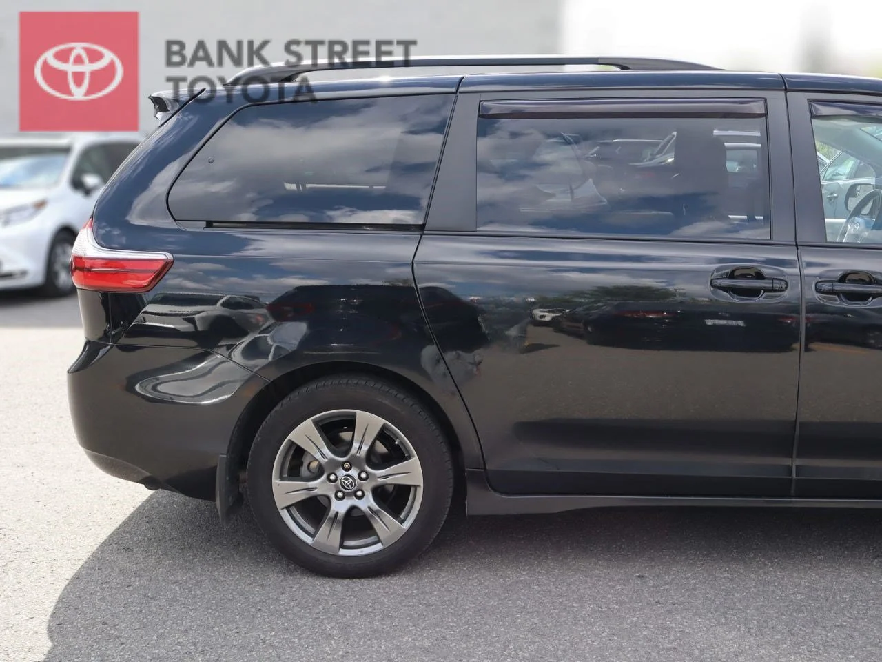 Used 2020 0218 Midnight Black Toyota LE image 37