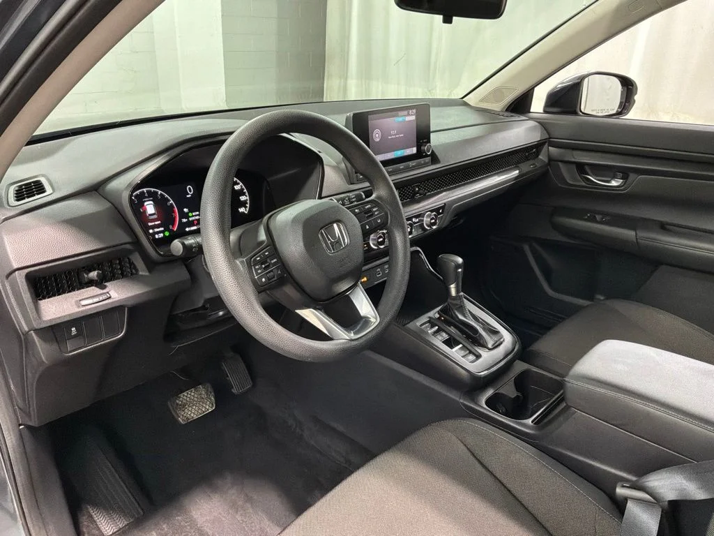 Used 2025  Honda EX image 17