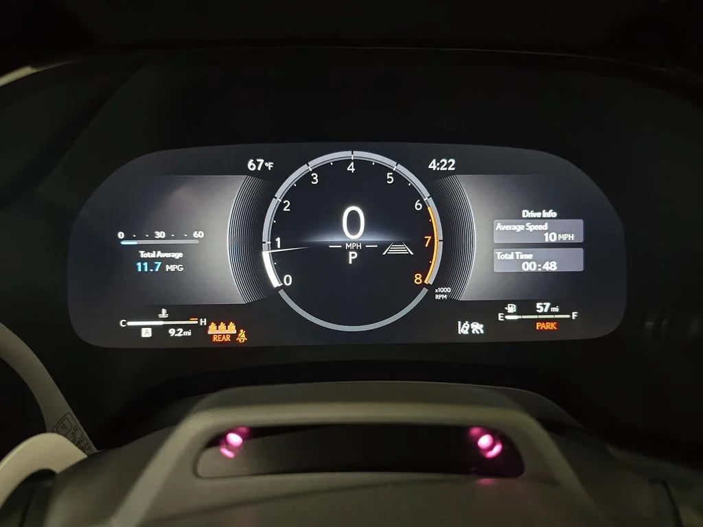 New 2026 Eminent White Pearl Lexus PREMIUM PLUS image 19