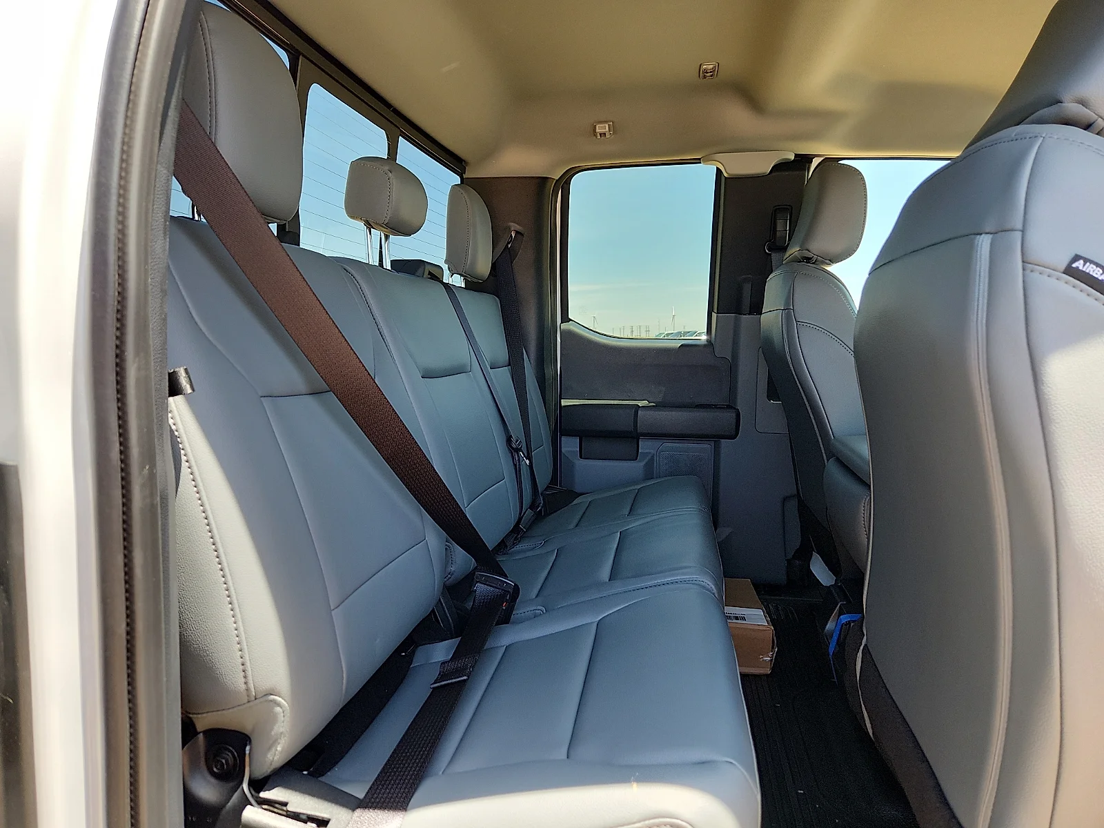 New 2026 Oxford White Ford F-350® XL image 19