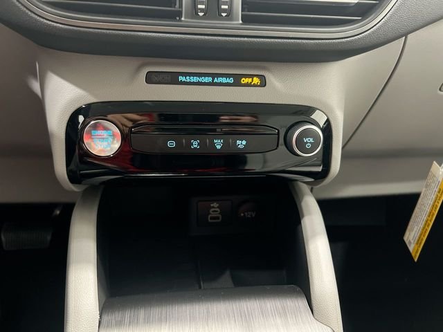 Used 2024 White Ford Base image 10