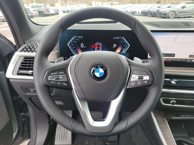 Used 2026 Gray BMW xDrive40i image 28