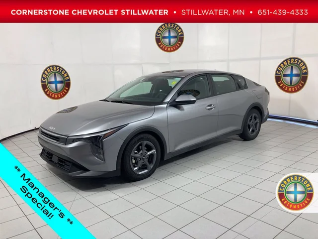 2025 Kia K4 LXS