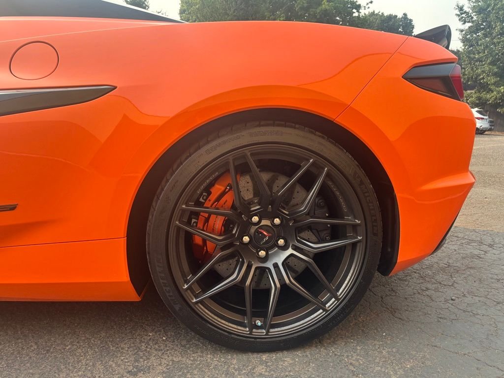 Used 2023 Orange Chevrolet Z06 image 10