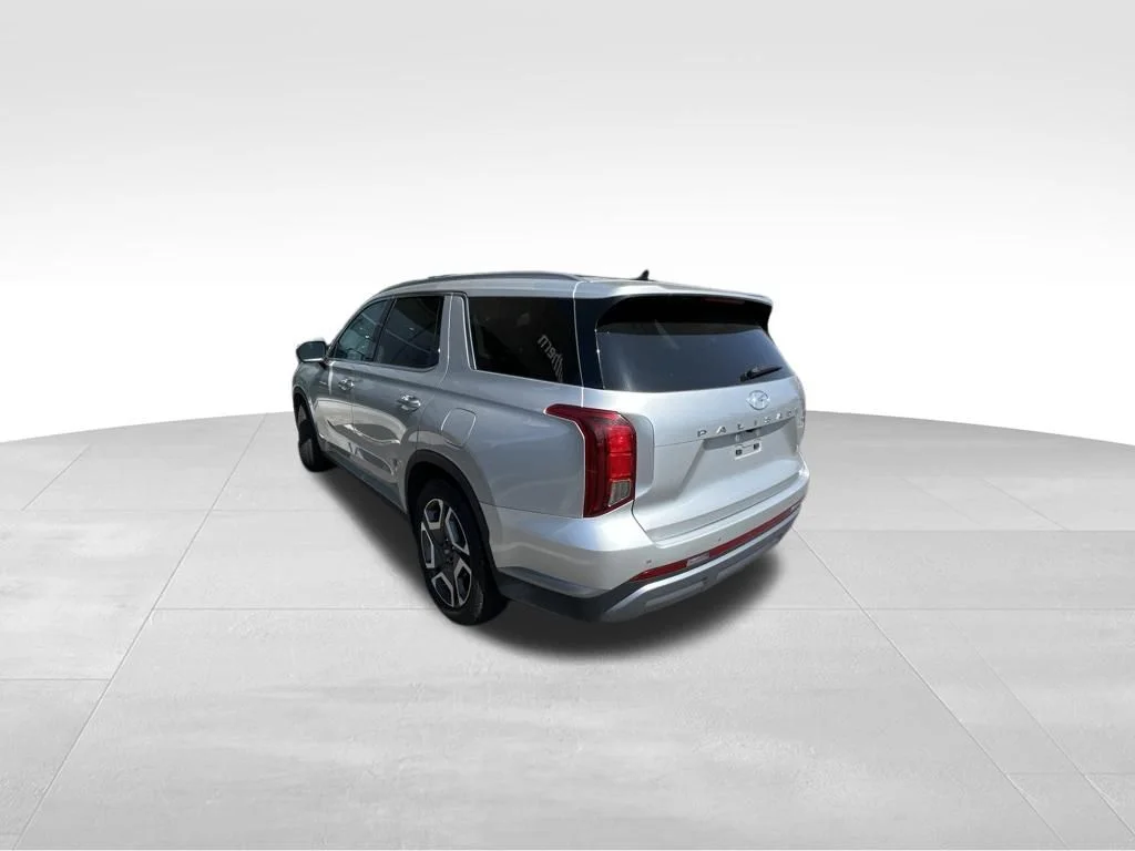 Used 2024 Silver Hyundai SEL image 14